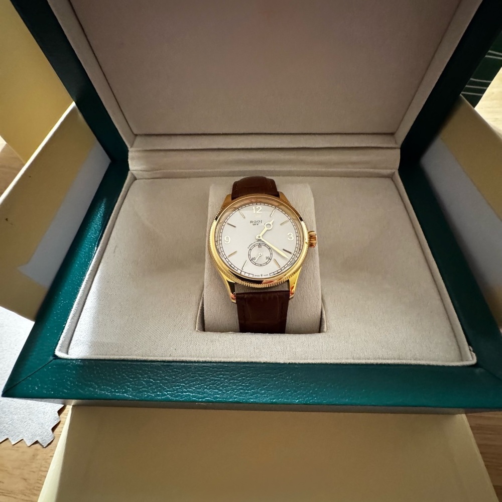 UNISEX 1908 Vintage Styled Watch